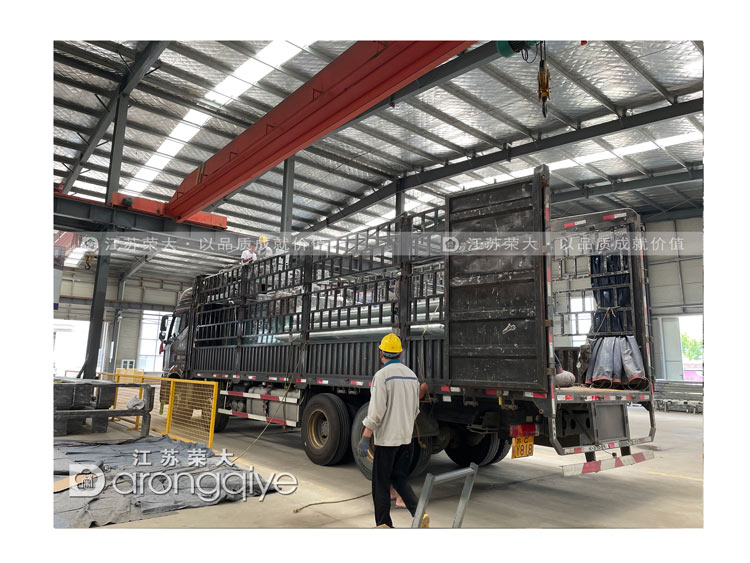 供應鹽城現代候車亭發貨案例配圖一