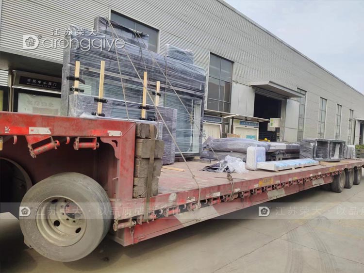 廣東智能公交站臺發貨