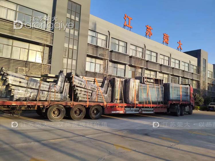 山東公交候車亭第三批次發貨