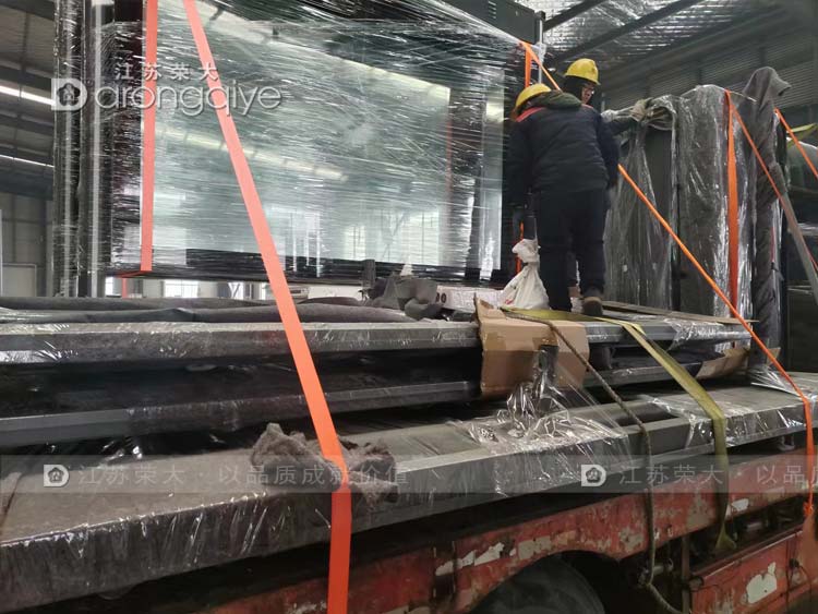 浙江智能公交站臺第二批次案例發貨圖片